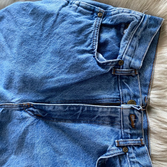 Chic Vintage Jeans - Picture 10 of 11